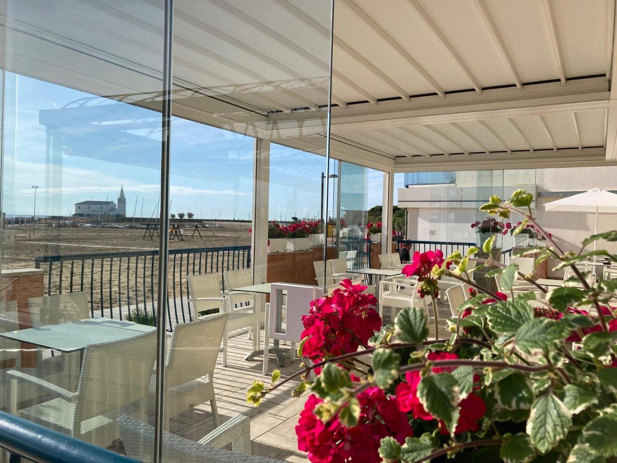 Hotel Giacomazzo Caorle Exterior foto